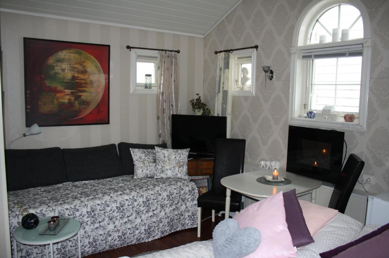 Villa Huset Pa Hauen Volda Esterno foto